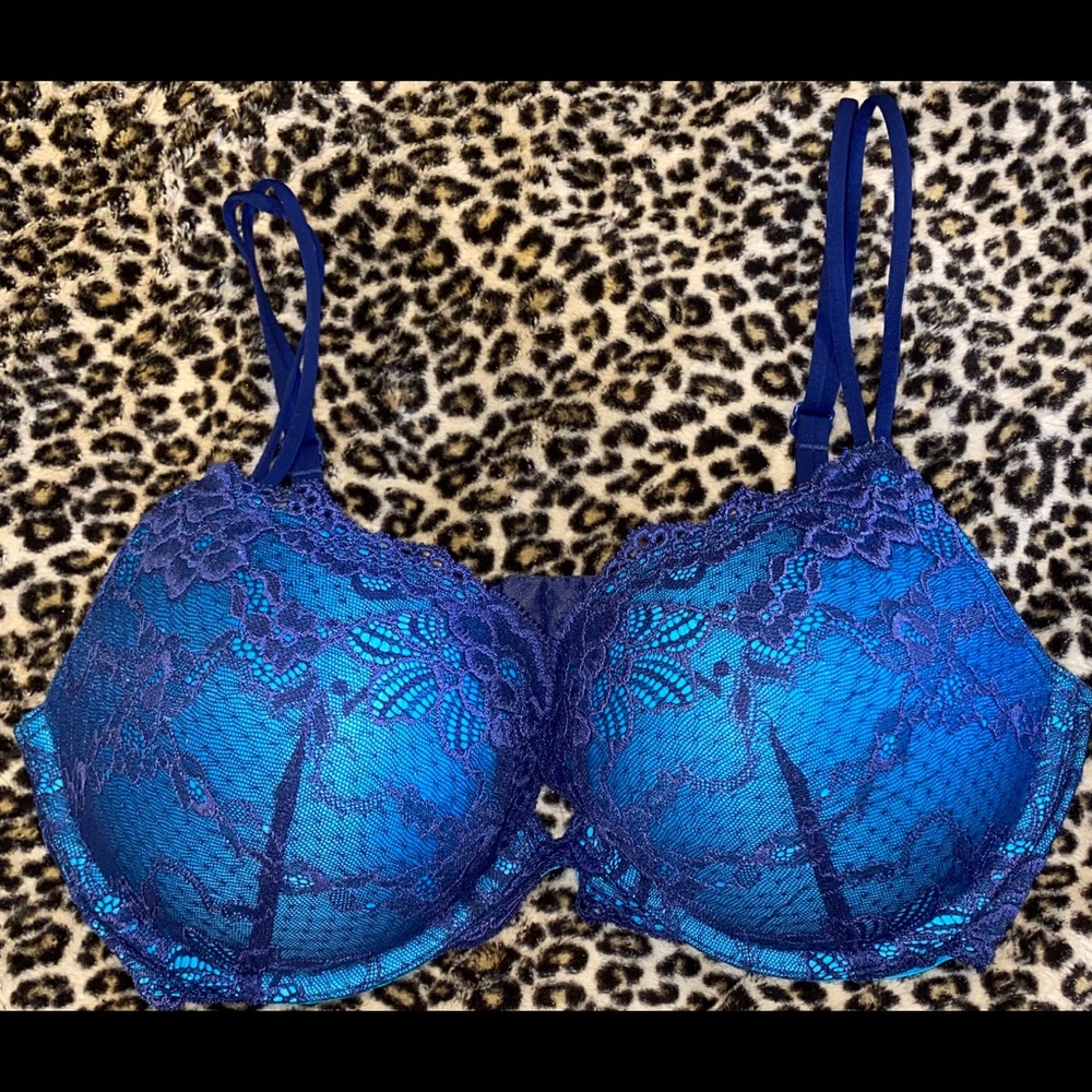 Victoria’s Secret bra